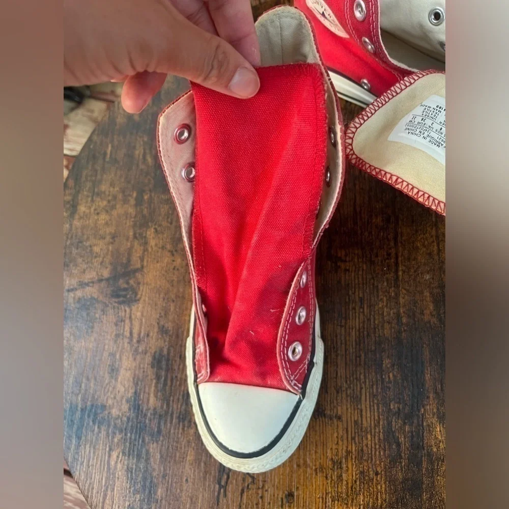 Converse HighTops - Picture 5 of 6